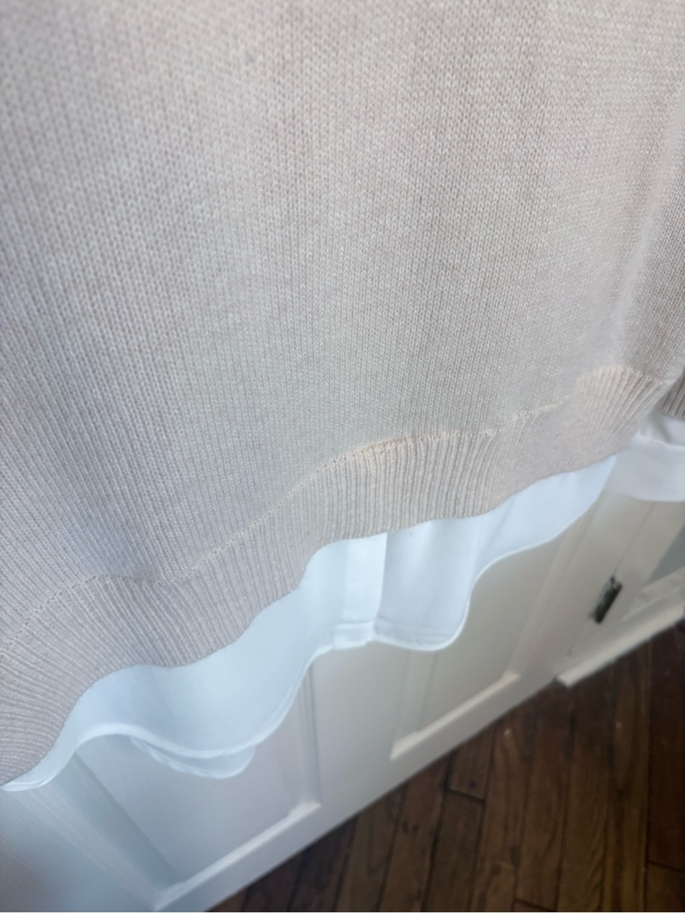 Brochu Walker The Looker Layered V-Neck Sweater Almond White Size M - Picture 6 of 12